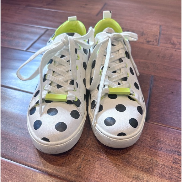 ALDO Woman’s White Sneakers With Black Polka Dot - Picture 3 of 7